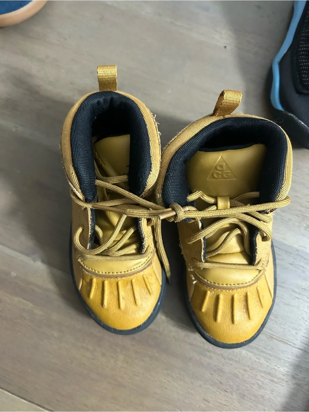 Nike ACG Kids Mustard Yellow High-Top Boots